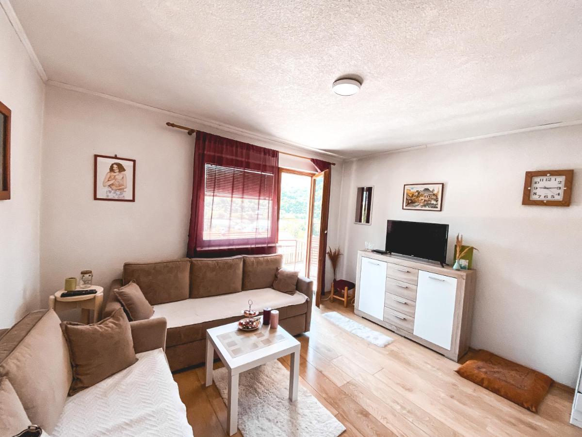 Slatki Dom Fireplace Konjic Esterno foto