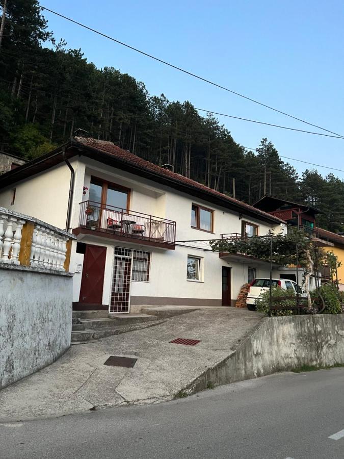 Slatki Dom Fireplace Konjic Esterno foto