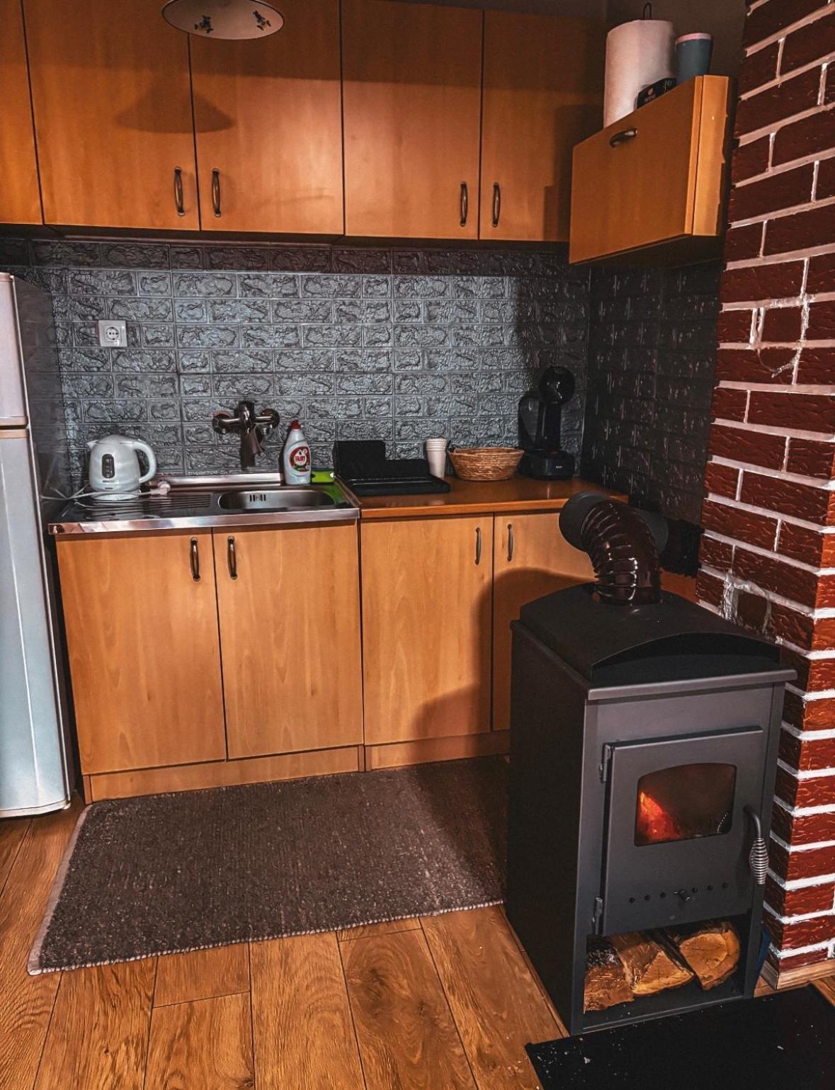 Slatki Dom Fireplace Konjic Esterno foto